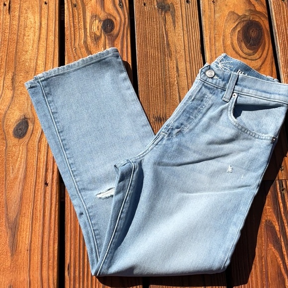 NWT Daily Blue Denim By AG Light Wash Cropped Distressed Jean Sizes 25/ 30 - Picture 11 of 14